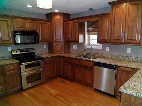 113 Farmbrook Cir, Frankfort, KY 40601 photo 19