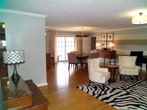 113 Farmbrook Cir, Frankfort, KY 40601 photo 8