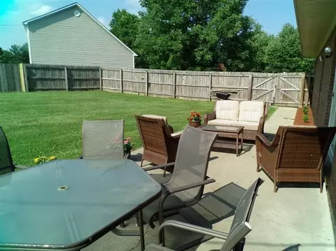 113 Farmbrook Cir, Frankfort, KY 40601 photo 42