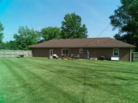113 Farmbrook Cir, Frankfort, KY 40601 photo 46