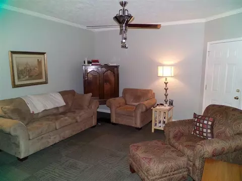 113 Farmbrook Cir, Frankfort, KY 40601 photo 25