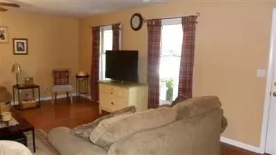 1116 Devane Ln, Frankfort, KY 40601 photo 8
