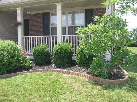 131 Grisham Dr, Georgetown, KY 40324 photo 4