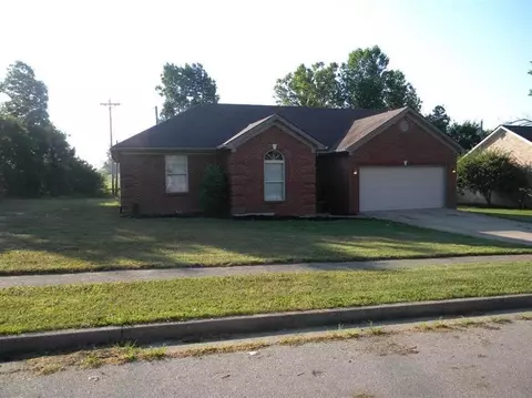 2098 J D Cir, Berea, KY 40403 photo 1