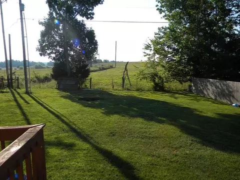 2098 J D Cir, Berea, KY 40403 photo 25
