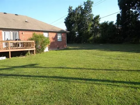 2098 J D Cir, Berea, KY 40403 photo 24