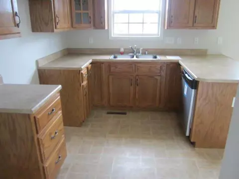 1069 J D Cir, Berea, KY 40403 photo 7