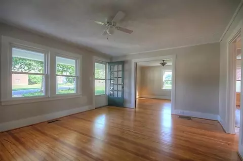 321 Laval Hts, Versailles, KY 40383 photo 7