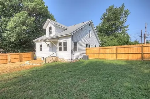 321 Laval Hts, Versailles, KY 40383 photo 28