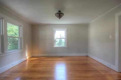 321 Laval Hts, Versailles, KY 40383 photo 10