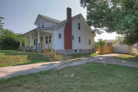 321 Laval Hts, Versailles, KY 40383 photo 4