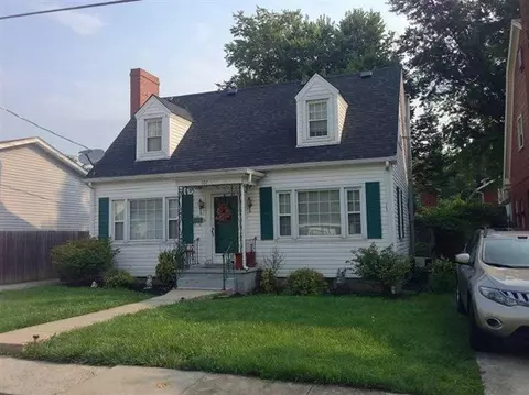 107 E 9th St, Paris, KY 40361 photo 2