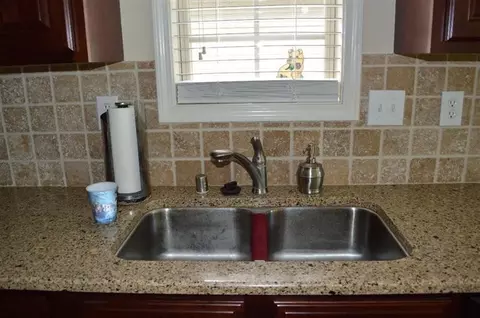 142 Chamberlain Dr, Georgetown, KY 40324 photo 3