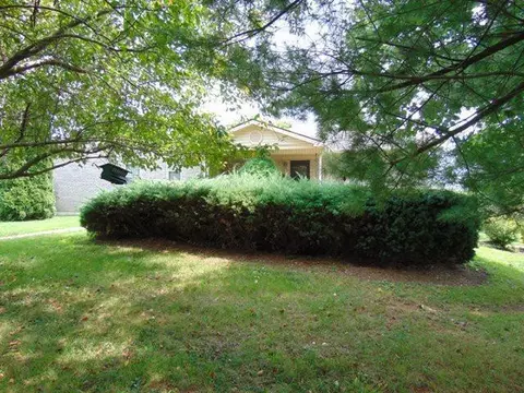 355 E Bill Eads Rd, Richmond, KY 40475 photo 17