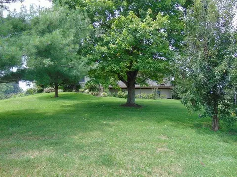 355 E Bill Eads Rd, Richmond, KY 40475 photo 4