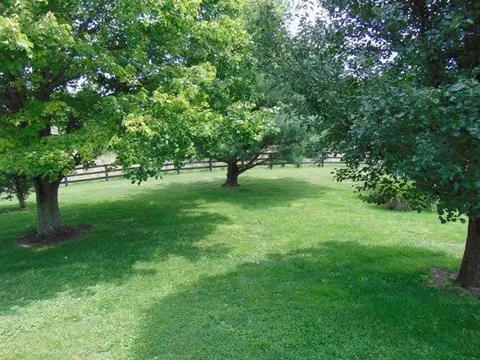 355 E Bill Eads Rd, Richmond, KY 40475 photo 11