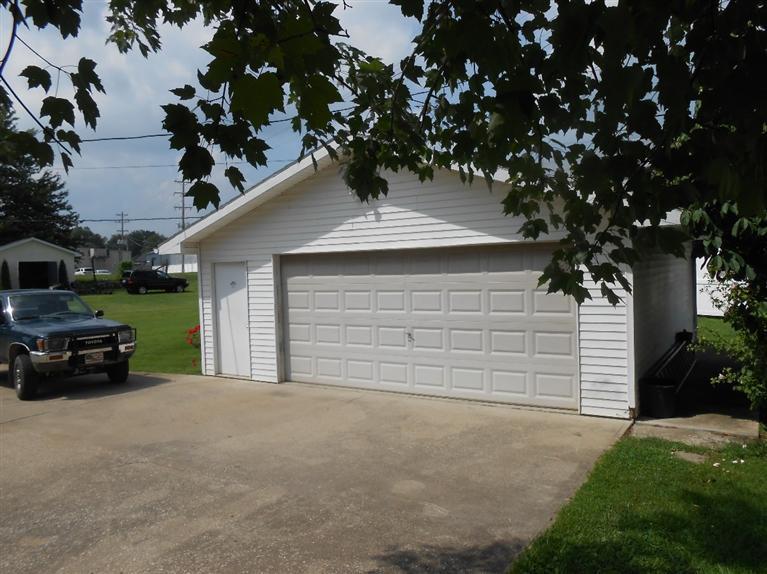 135 E Halls Rd, Stanton, KY 40380 photo 22