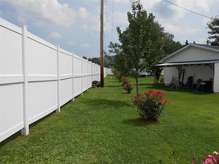135 E Halls Rd, Stanton, KY 40380 photo 19