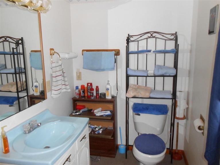 135 E Halls Rd, Stanton, KY 40380 photo 11