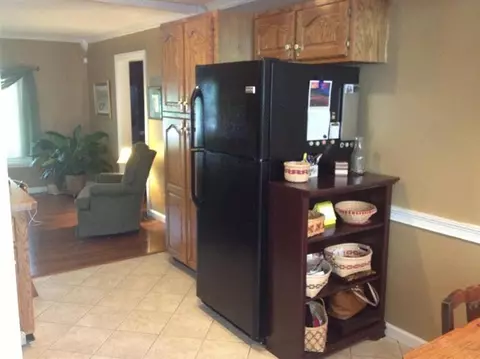 121 Cherry Rd, Berea, KY 40403 photo 13