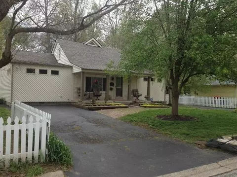 121 Cherry Rd, Berea, KY 40403 photo 3