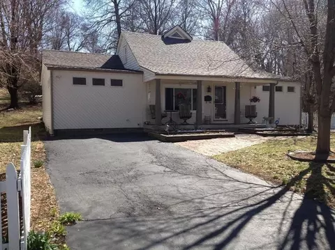 121 Cherry Rd, Berea, KY 40403 photo 4