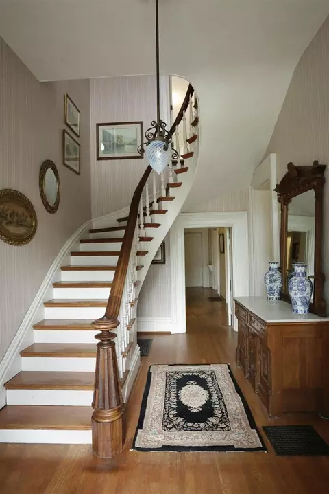 614 E Main St, Georgetown, KY 40324 photo 7