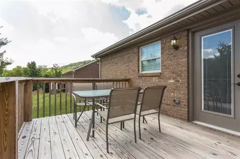 205 Pinecrest Ct, Berea, KY 40403 photo 23