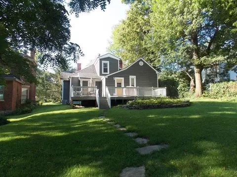 237 W Main St, Georgetown, KY 40324 photo 2