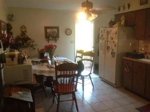 247 Static Rd, Paris, KY 40361 photo 3