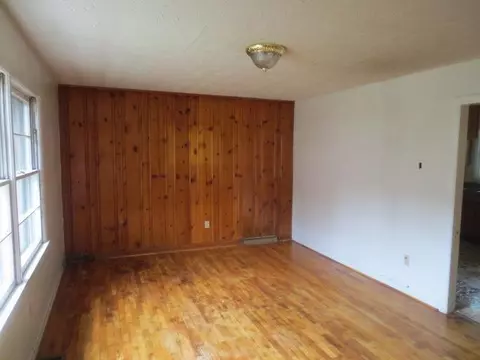 404 Boone St, Berea, KY 40403 photo 2