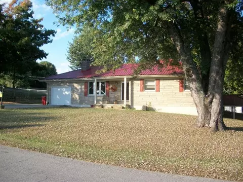 105 Crestview Dr, Berea, KY 40403 photo 1