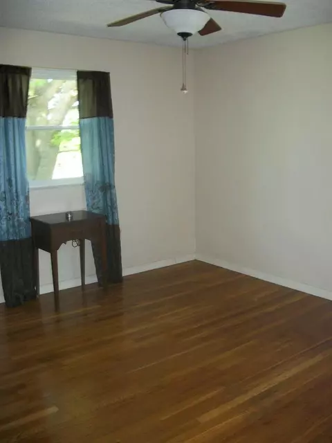105 Crestview Dr, Berea, KY 40403 photo 6