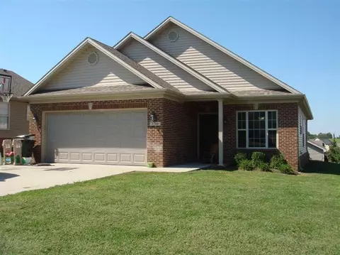 136 Starting Gate Pt, Georgetown, KY 40324 photo 1