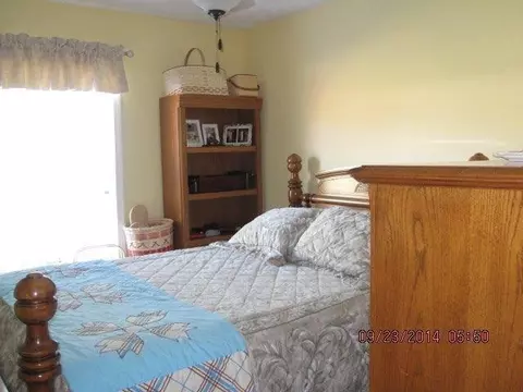 206 Static Rd, Paris, KY 40361 photo 10