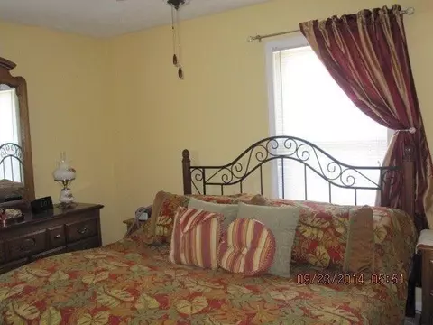 206 Static Rd, Paris, KY 40361 photo 11