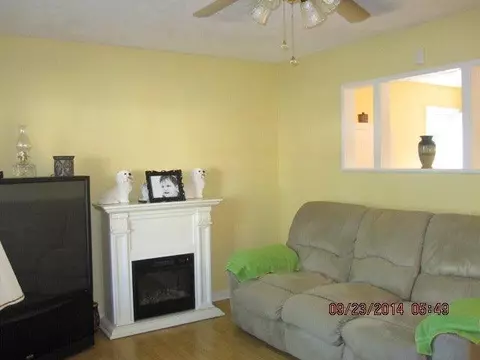 206 Static Rd, Paris, KY 40361 photo 8