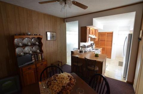 124 Peyton, Irvine, KY 40336 photo 16