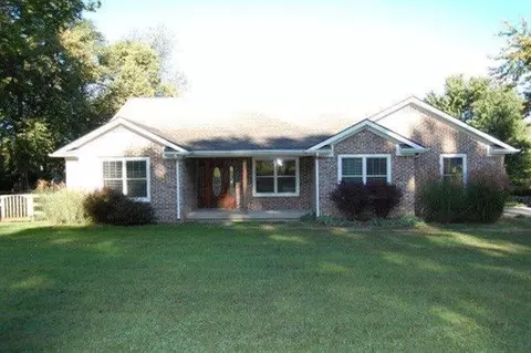 540 Davistown Rd, Midway, KY 40347 photo 3