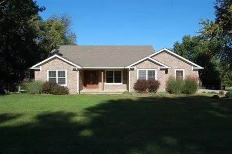 540 Davistown Rd, Midway, KY 40347 photo 1