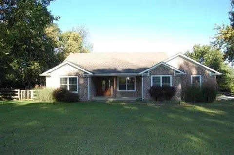 540 Davistown Rd, Midway, KY 40347 photo 2