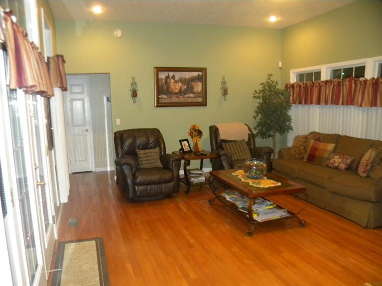 17 Abby Ct, Stanton, KY 40380 photo 12