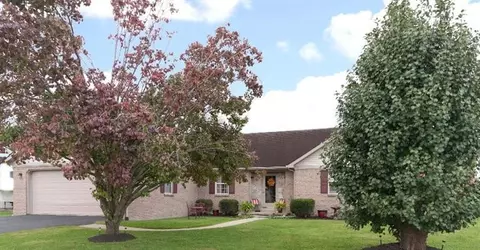 413 Plumtree Dr, Berea, KY 40403 photo 3