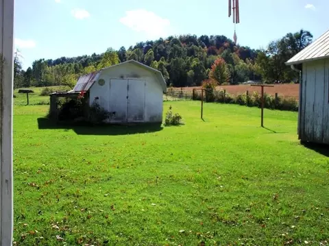 120 Mcdermott, Perryville, KY 40468 photo 7