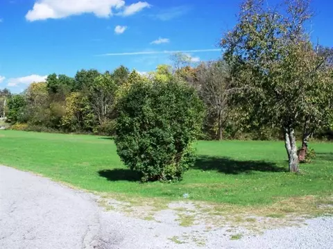 120 Mcdermott, Perryville, KY 40468 photo 3