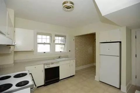 115 E Jackson St, Georgetown, KY 40324 photo 8