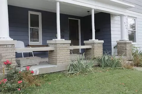 504 Dudley Ave, Georgetown, KY 40324 photo 2