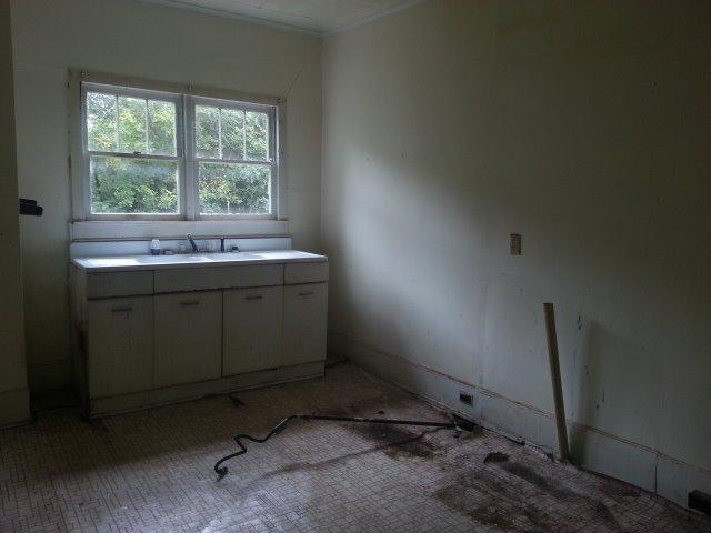 607 S Second St, Williamsburg, KY 40769 photo 11
