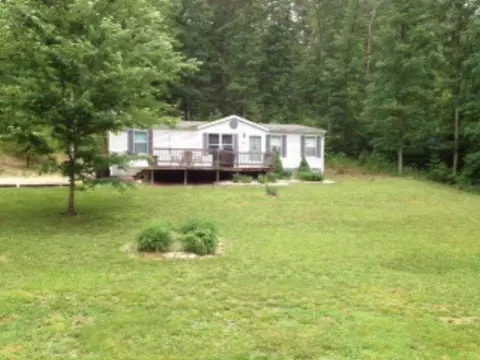 128 Jonance, Berea, KY 40403 photo 2