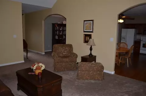 104 Harness Ct, Georgetown, KY 40324 photo 5